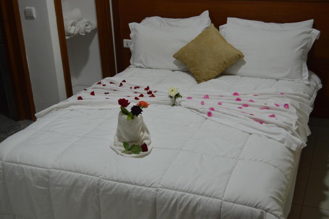 Hotel Zahrat Souss -Insgane מראה חיצוני תמונה