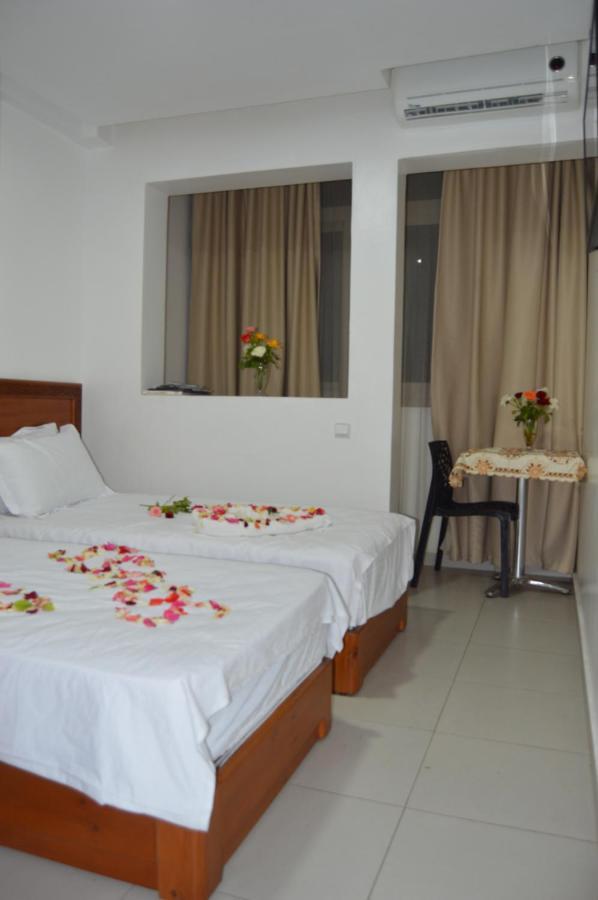 Hotel Zahrat Souss -Insgane מראה חיצוני תמונה